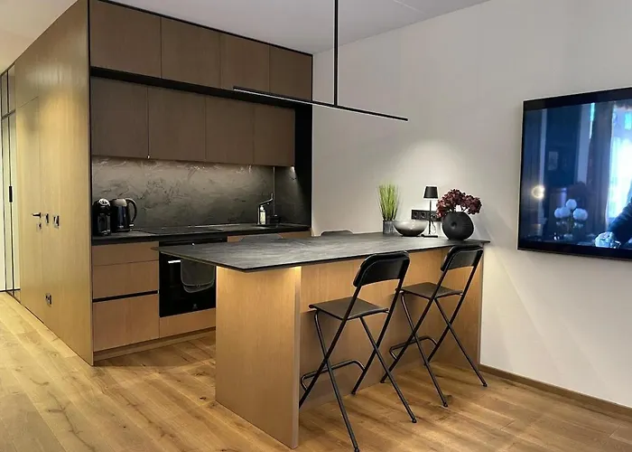 Premium With Terrace In פלאנגה