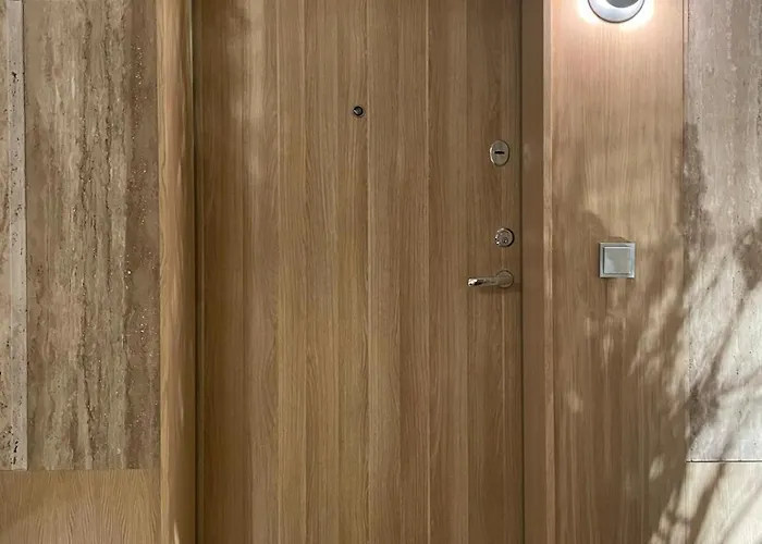 Premium With Terrace In פלאנגה