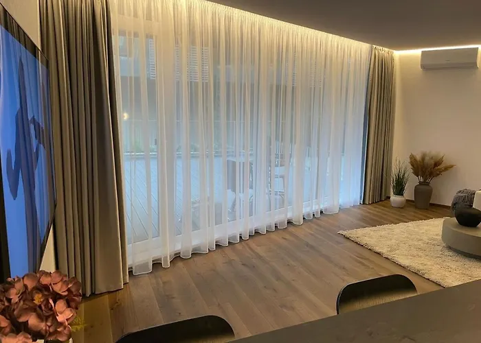 דירה Premium With Terrace In *